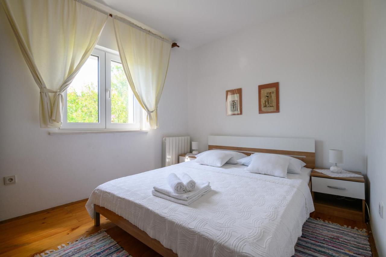 Holiday Residence Zvono ムリニ エクステリア 写真