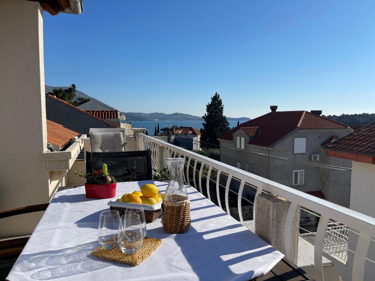 Holiday Residence Zvono ムリニ エクステリア 写真